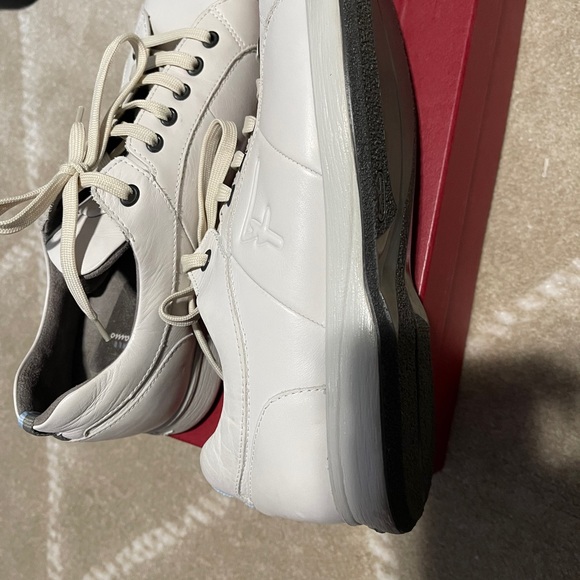 Salvatore Ferragamo - Picture 2 of 8